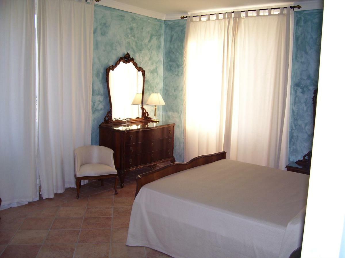 לינה וארוחת בוקר קפאלביו Casale Sant'Angelo מראה חיצוני תמונה